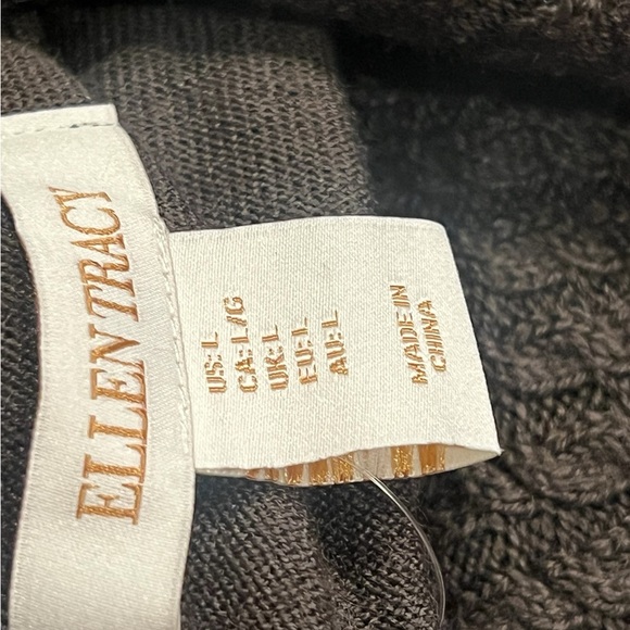 Ellen Tracey Brown cape sweater - Picture 7 of 8